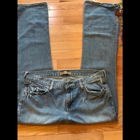 Sz 10 R | Old Navy Denim (OND) | Boot Cut / Low Waist Jeans 💃🏽 - Picture 3 of 10